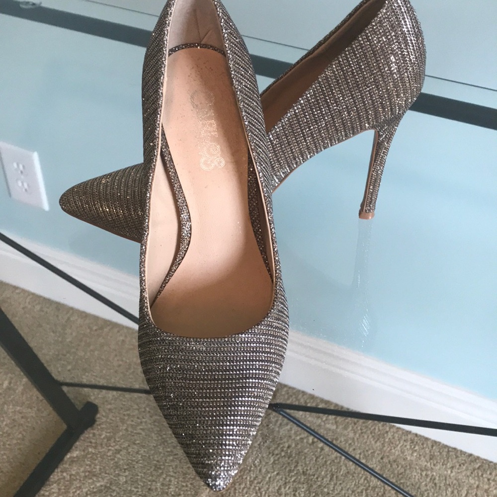 Gold and silver sparkly pump